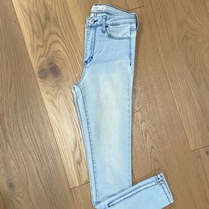 Women's Abercrombie & Fitch High Rise Skinny Cropped Light Wash Denim Pants